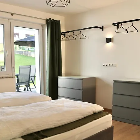 Apartmán Moderneeg-wohnungimguenztal *